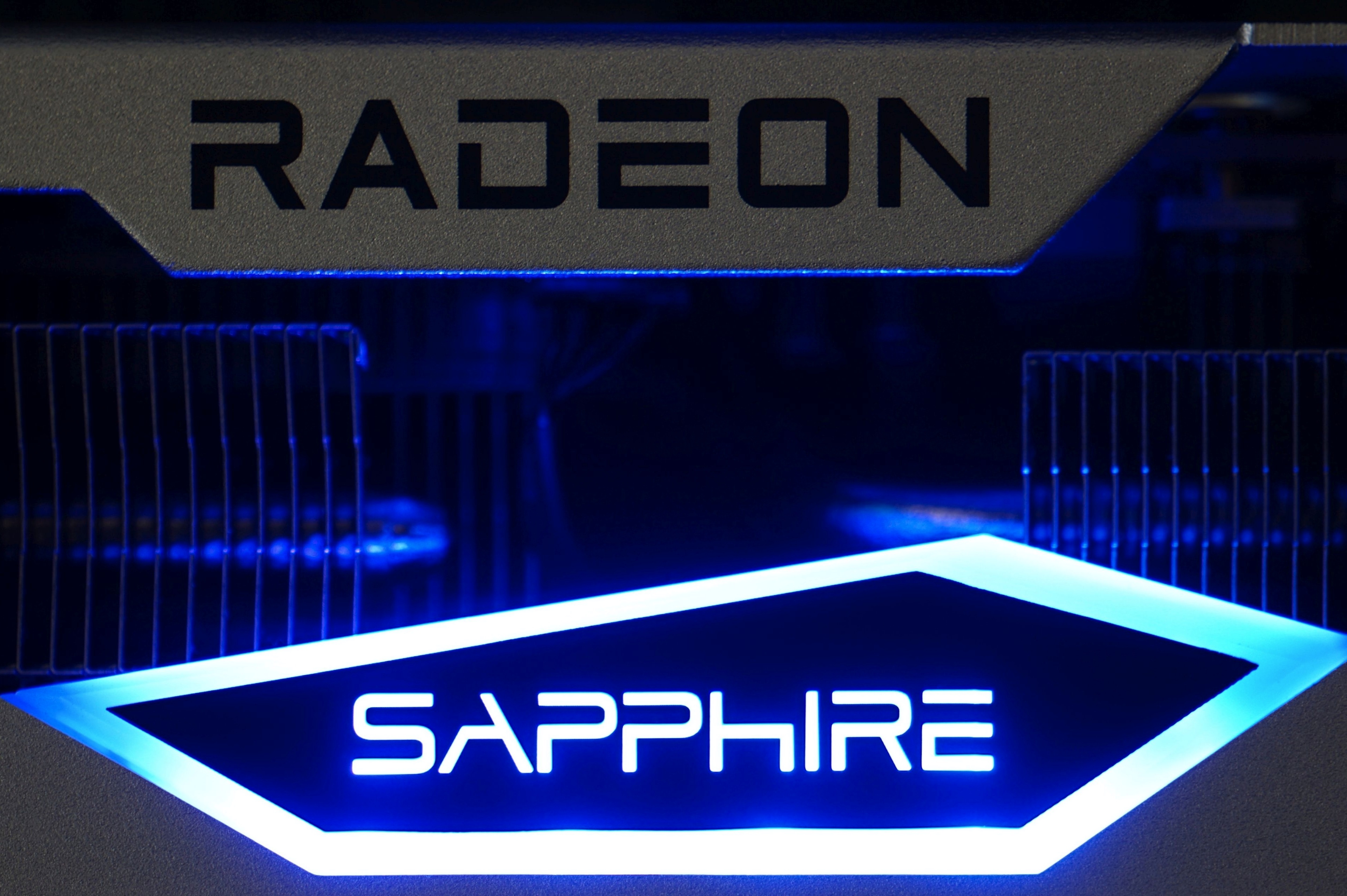 Radeon RX 6650 XT with AMD SAM: +6 % performance for 20 W 