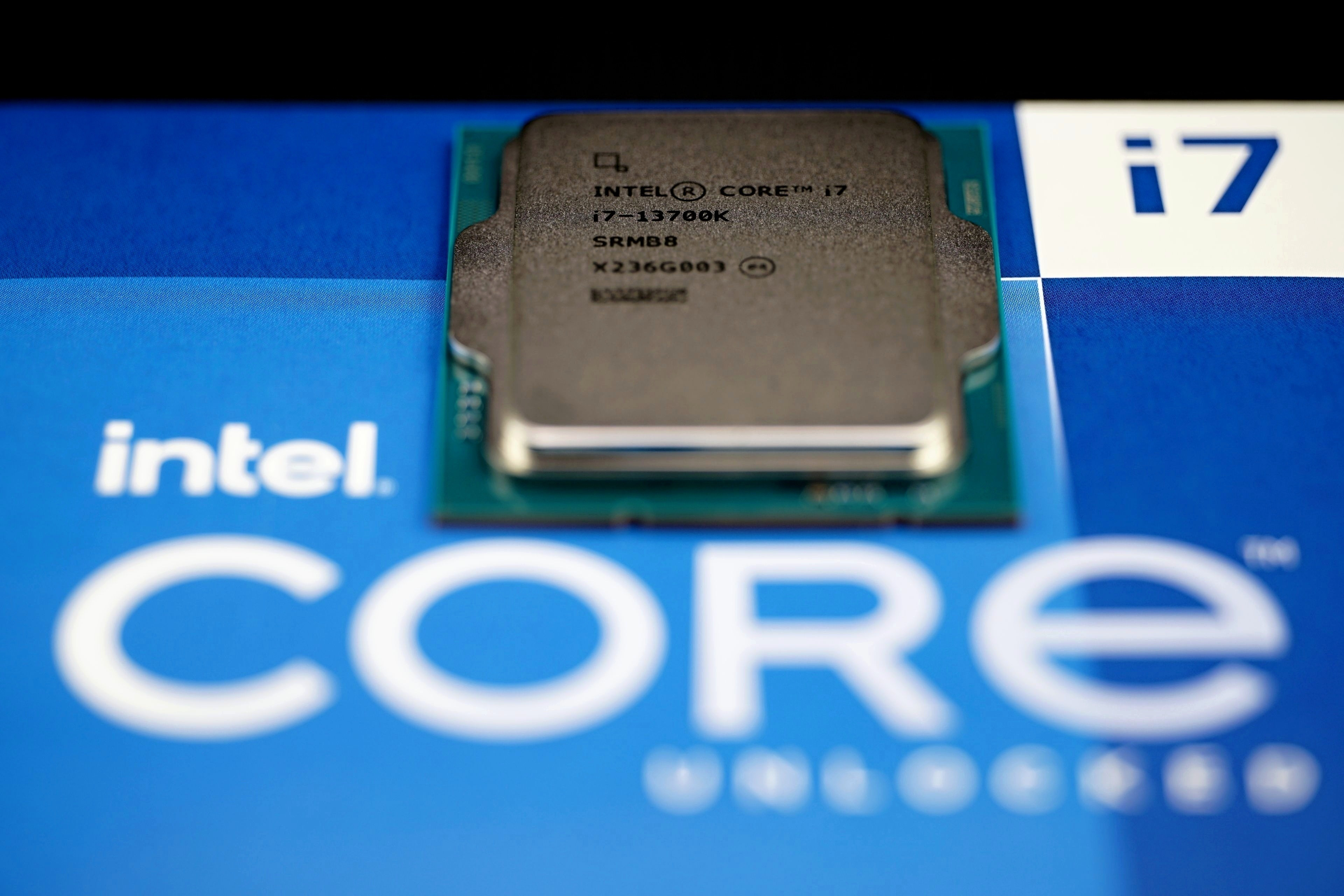 Intel Core i7-13700K: Efficient choice for a gaming 