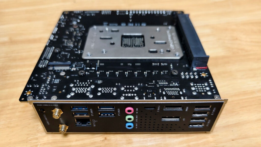 Maxsun Terminator B850BKB WiFi (Autor: Maxsun)